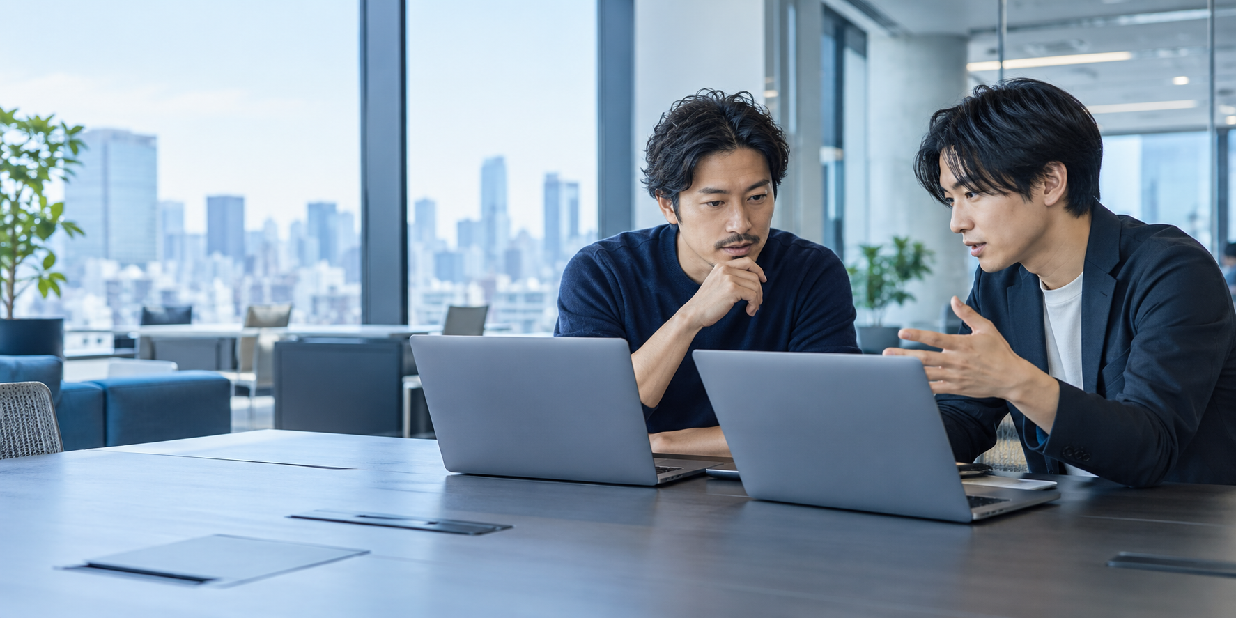システム開発の打ち合わせイメージ